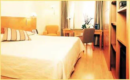 Hesperia Sarria Hotel Barcelona